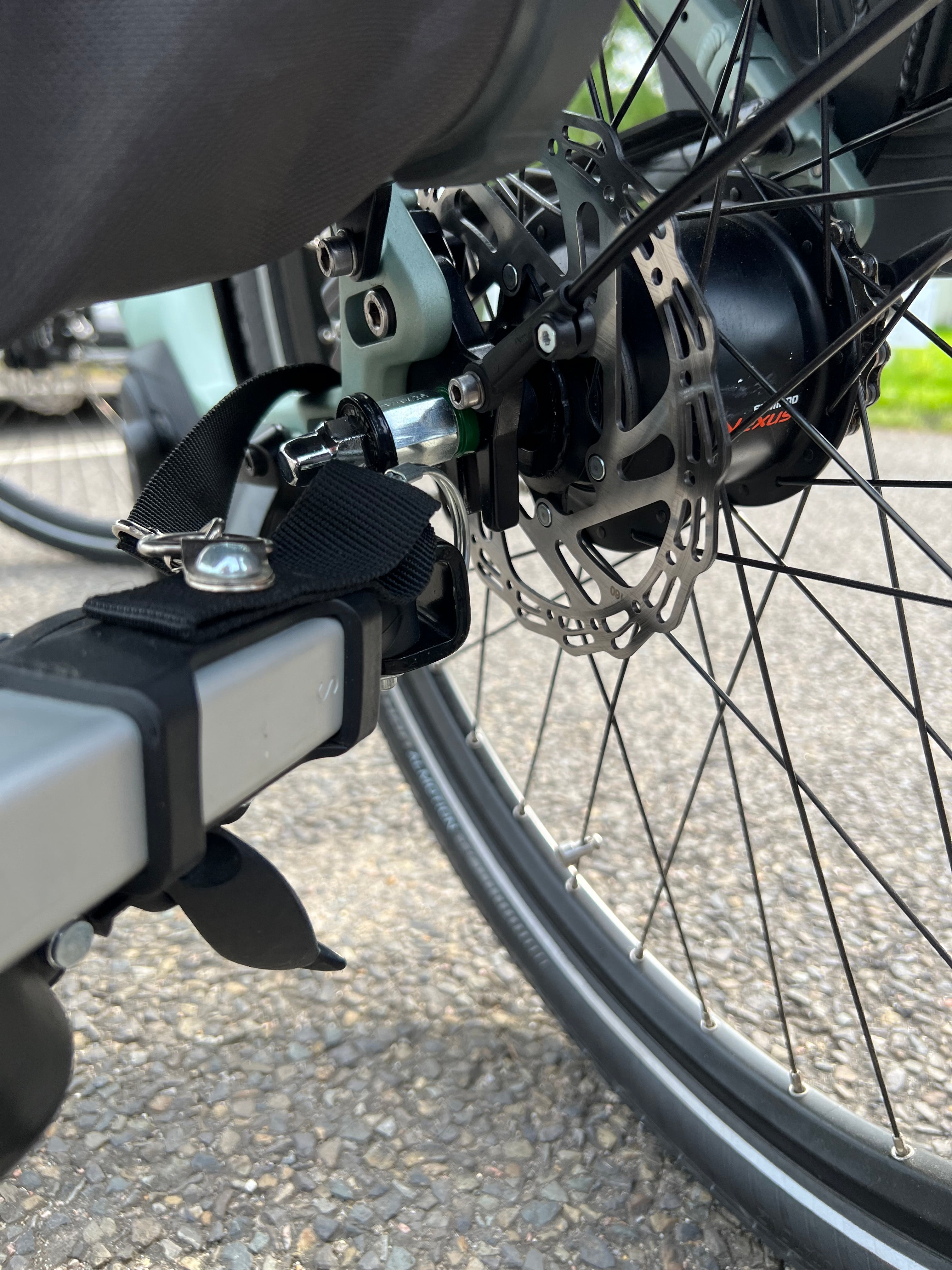 What thru axle adapter do I need to attach to a trailer to my bike Kids Bike Trailers